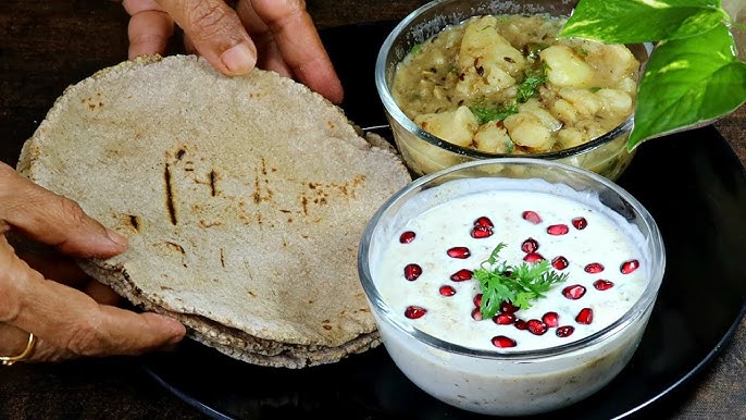 kuttu-ki-aate-ki-roti-knowexact