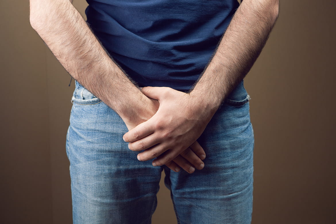Male-yeast-infection-vs-jock-itch.