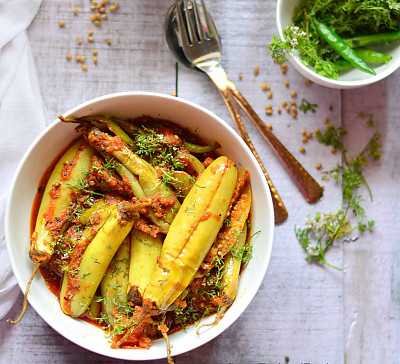 Safed_Achari_Baigan__White_Aubergine_in_pickled_spices-knowexact.jpg