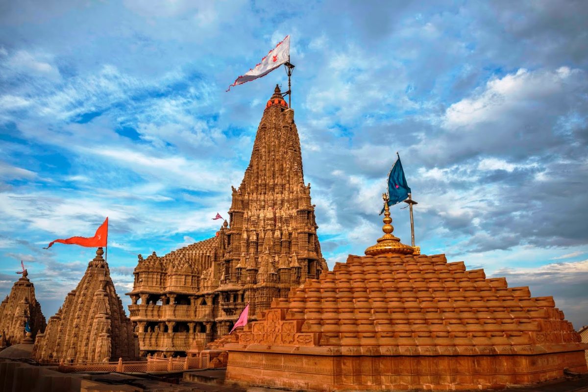 Dwarkadhish-Temple-knowexact